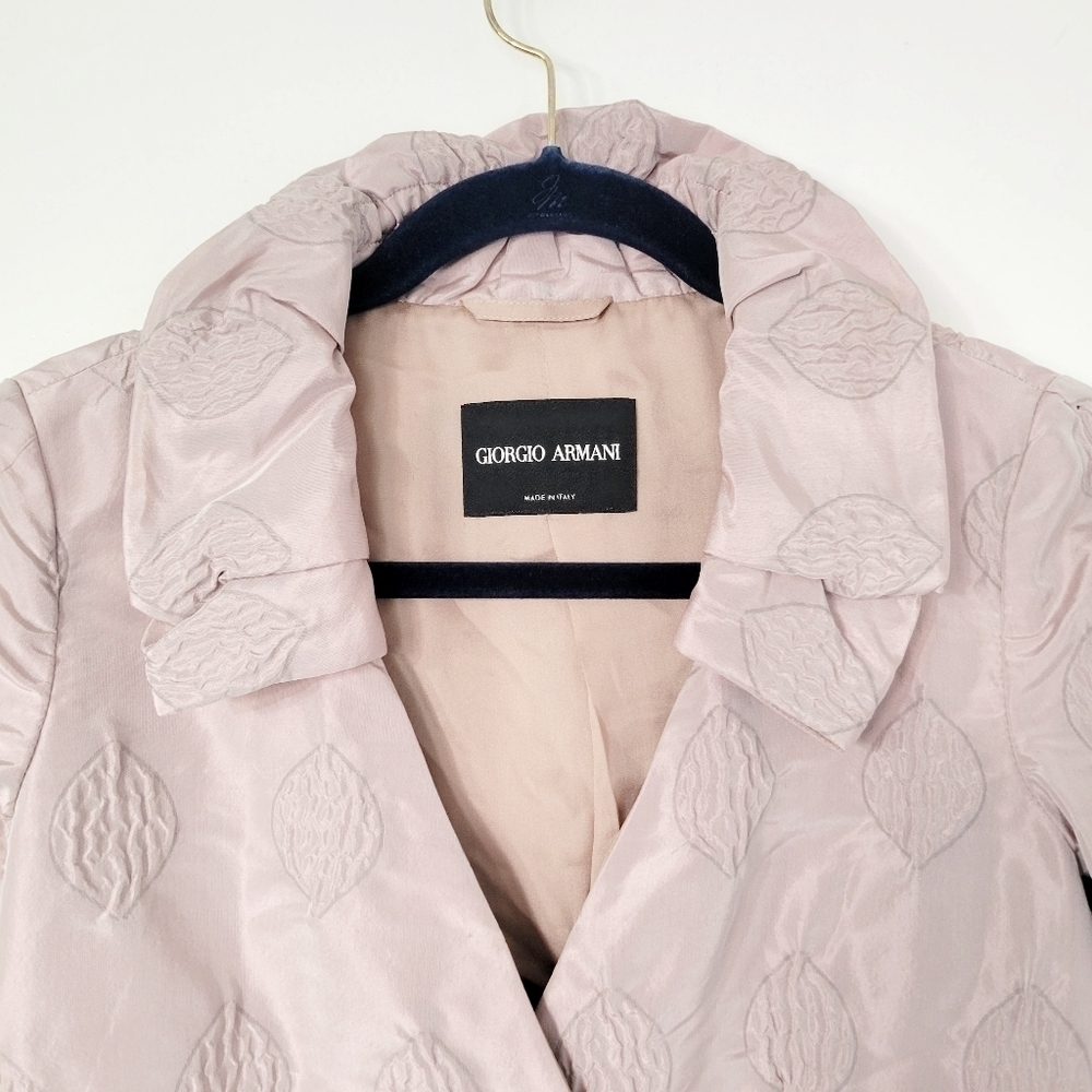 Giorgio Armani Metallic Dusty Pink Short Fashion Leaf Jacket Size 8 - Picture 4 of 11